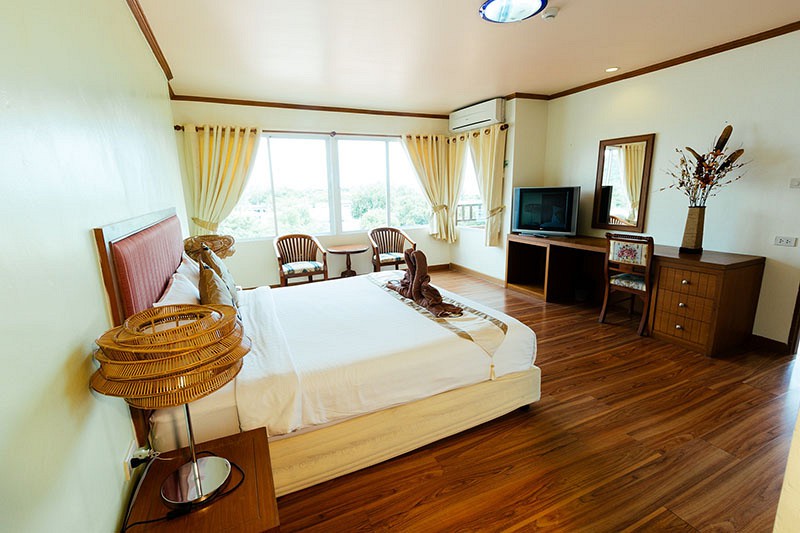 Junior Suite with Sea View Room